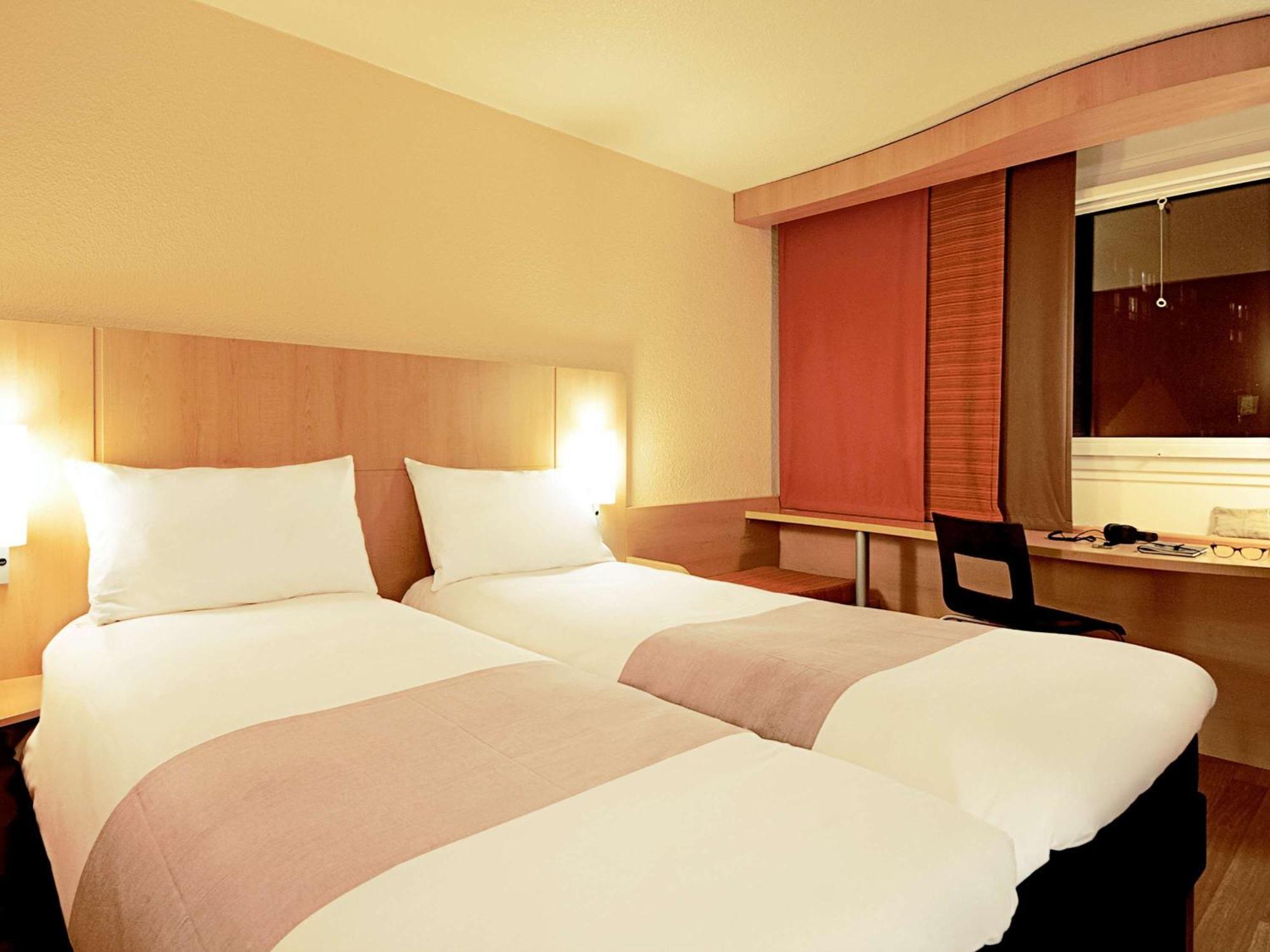 Ibis Hotel Brussels Expo Atomium Jette Exterior photo
